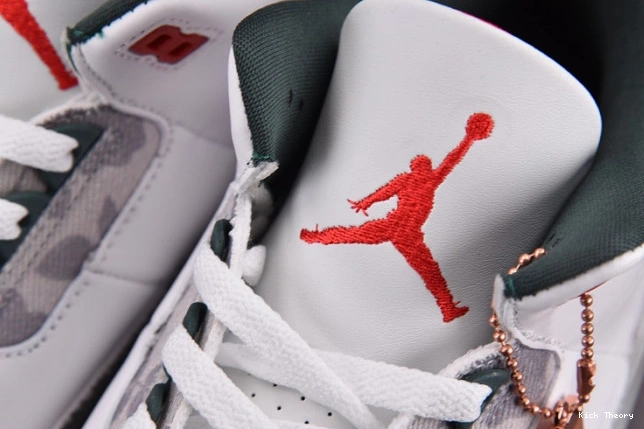 Kicktheory Jordan Retro 3 HM6993-100 Wings 0709